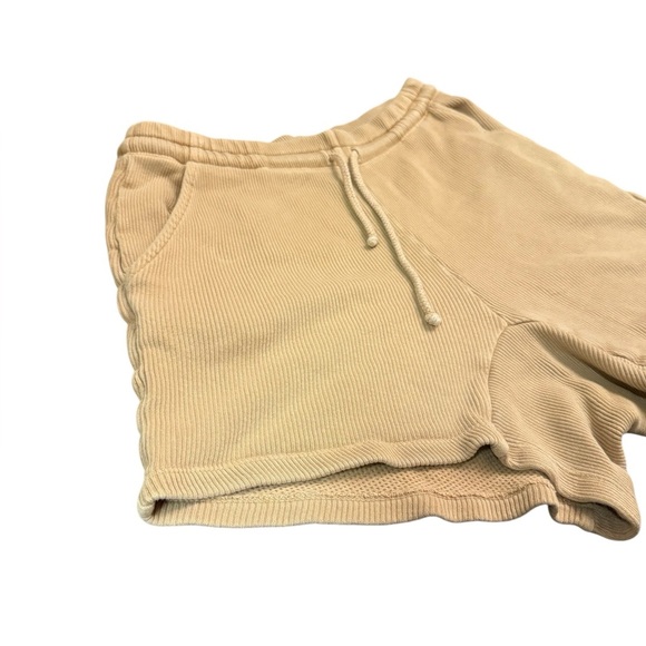 Donni. Ribbed Shorts in Camel Size XS - Picture 6 of 9